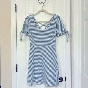 Beachtime dress size small